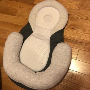 Portable baby bed